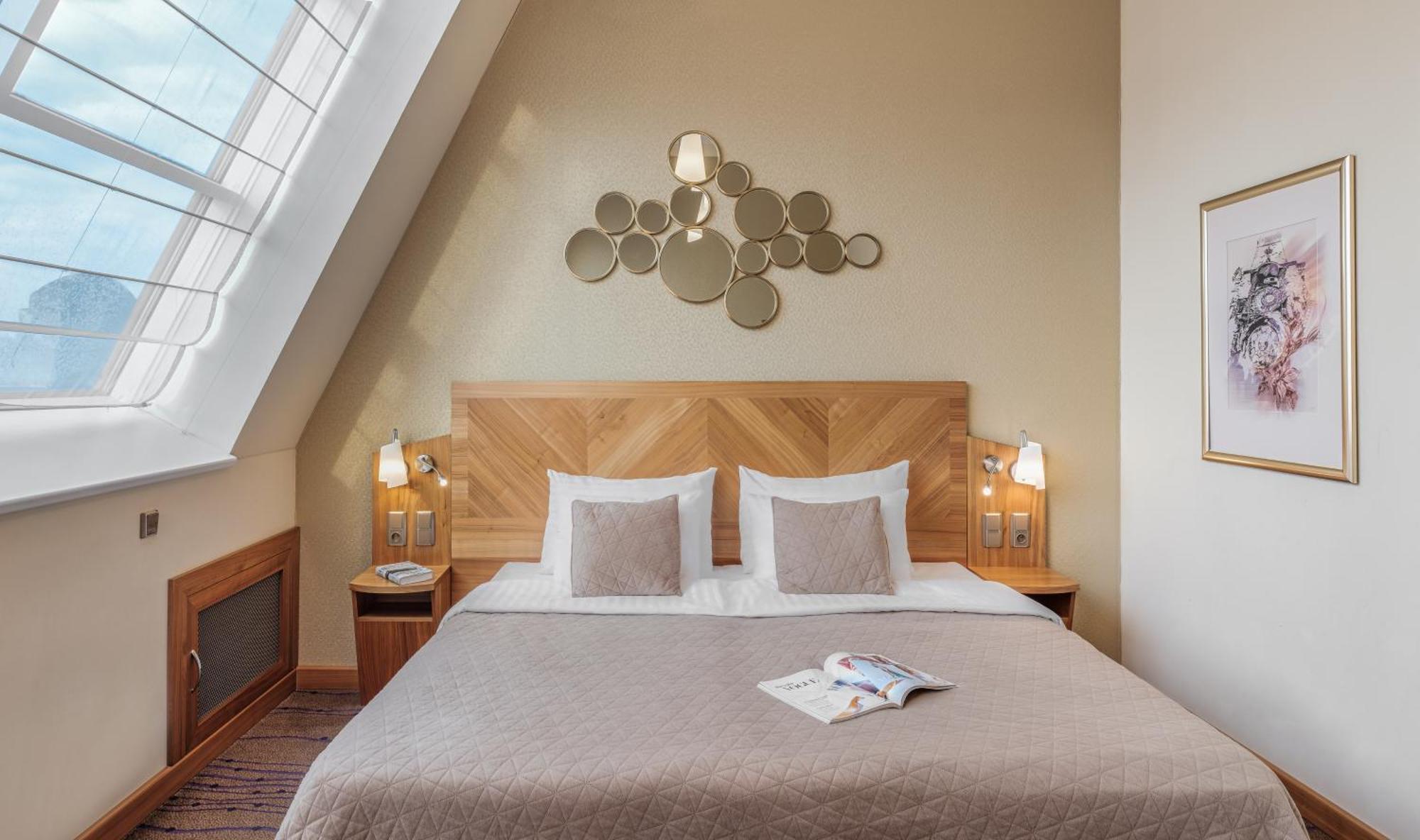Crown Palace By Adrez Apart Otel 4*
